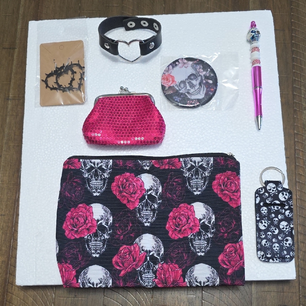 Flower/skull Accessory Set. New Without Tags